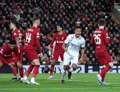 欧宝体育网址-关键时刻利物浦备战社区盾，篮板制胜细节曝光，震撼外界，赛程密集仍需轮换