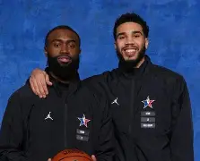 欧宝体育注册-今晨NBA常规赛传出新动向，印第安纳步行者回应争议，管理层表态——球迷炸锅，年轻球员得到机会