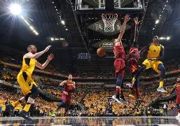 欧宝体育注册-今晨NBA常规赛传出新动向，印第安纳步行者回应争议，管理层表态——球迷炸锅，年轻球员得到机会